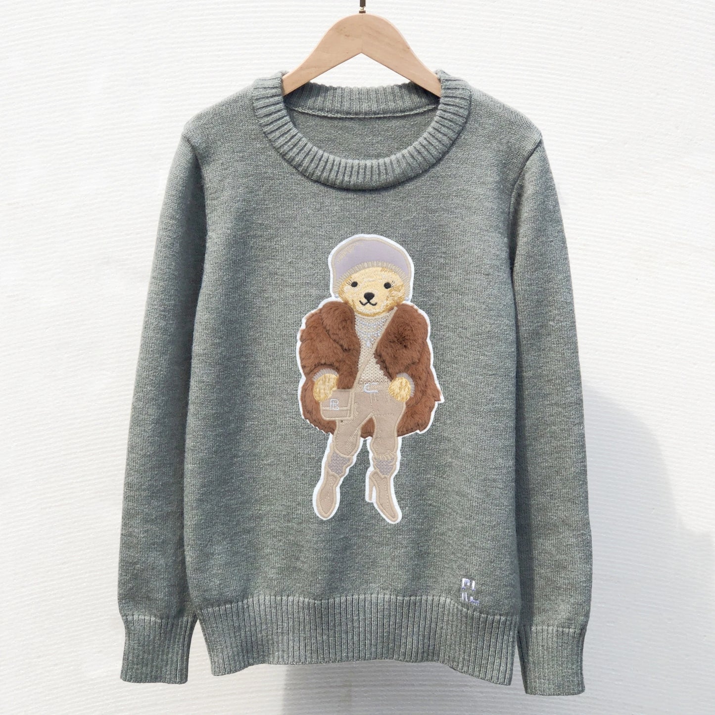 Knitted pullover sweater design for women! Casual outdoor blouse