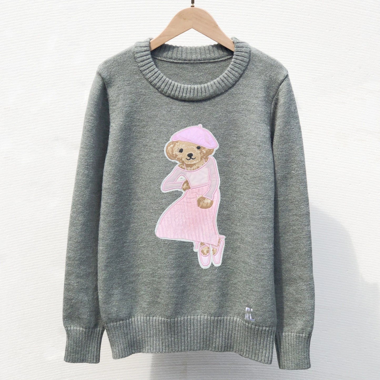 Knitted pullover sweater design for women! Casual outdoor blouse