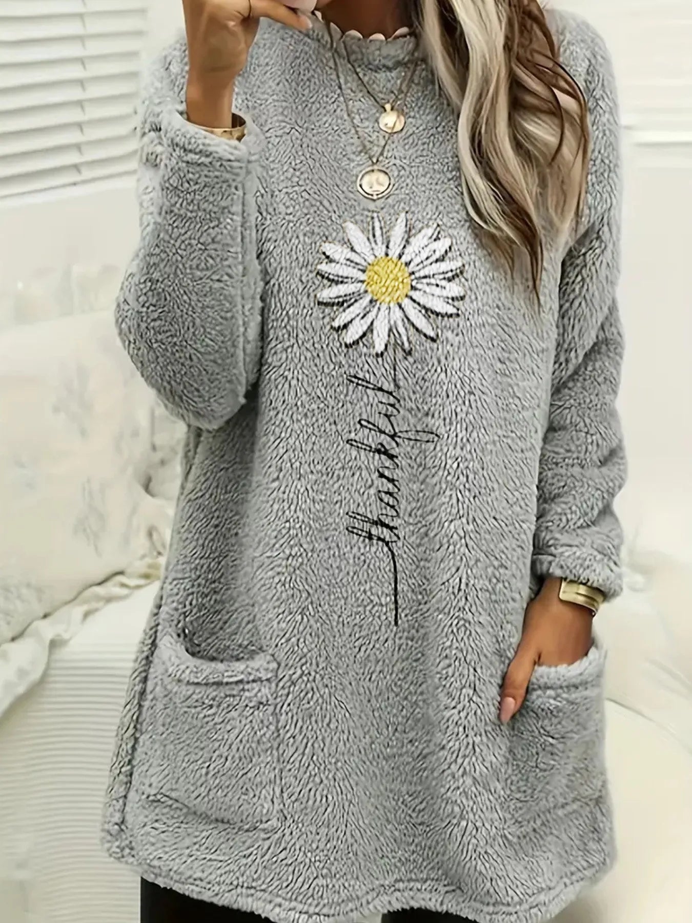 Long winter blouse, with beautiful and elegant print