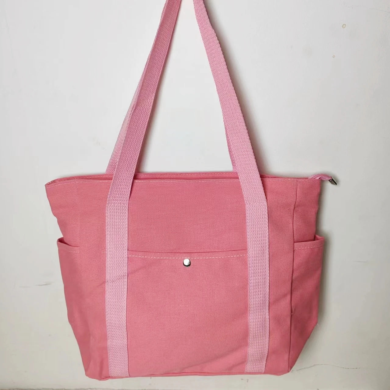 One shoulder canvas handbag