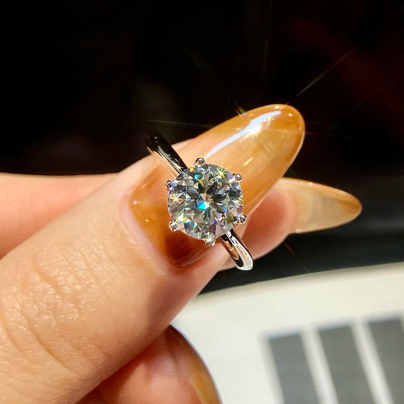 Elegant ring for women