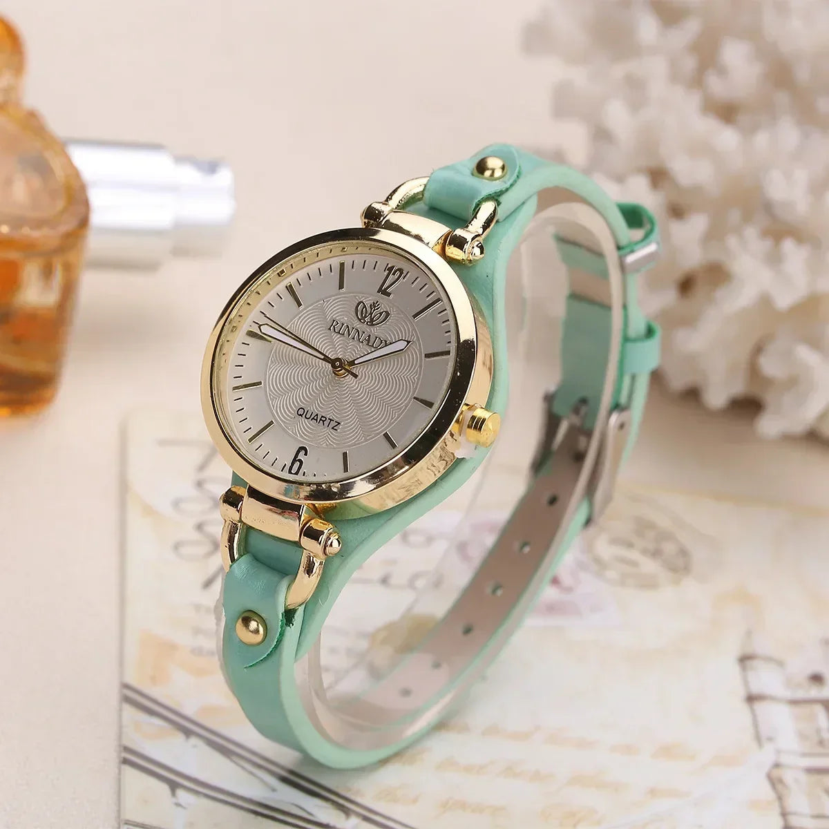 2024 Women's Quartz Watch with Thin PU Leather Strap
