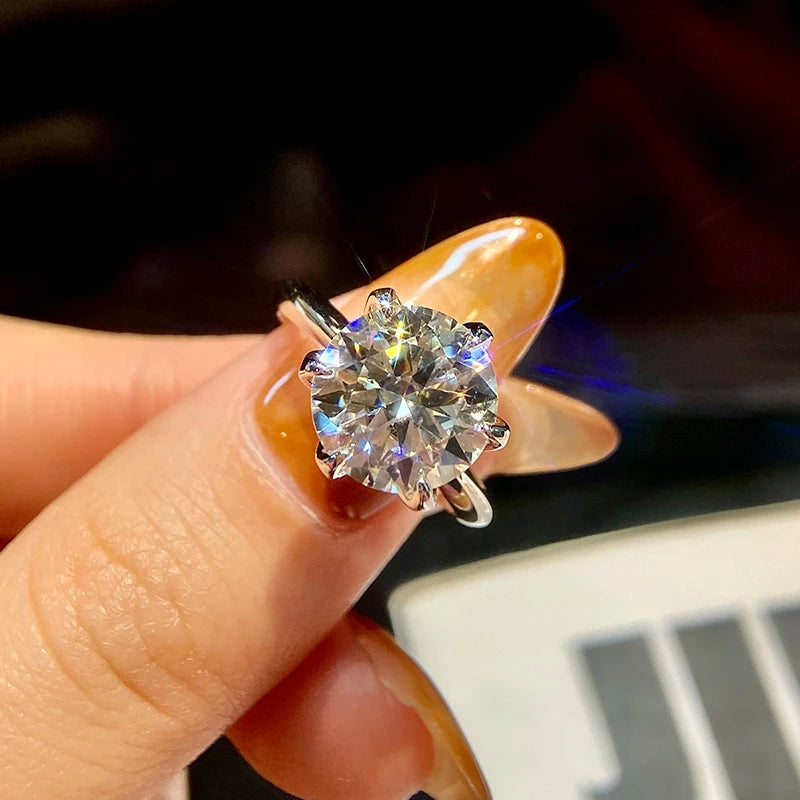 Elegant ring for women