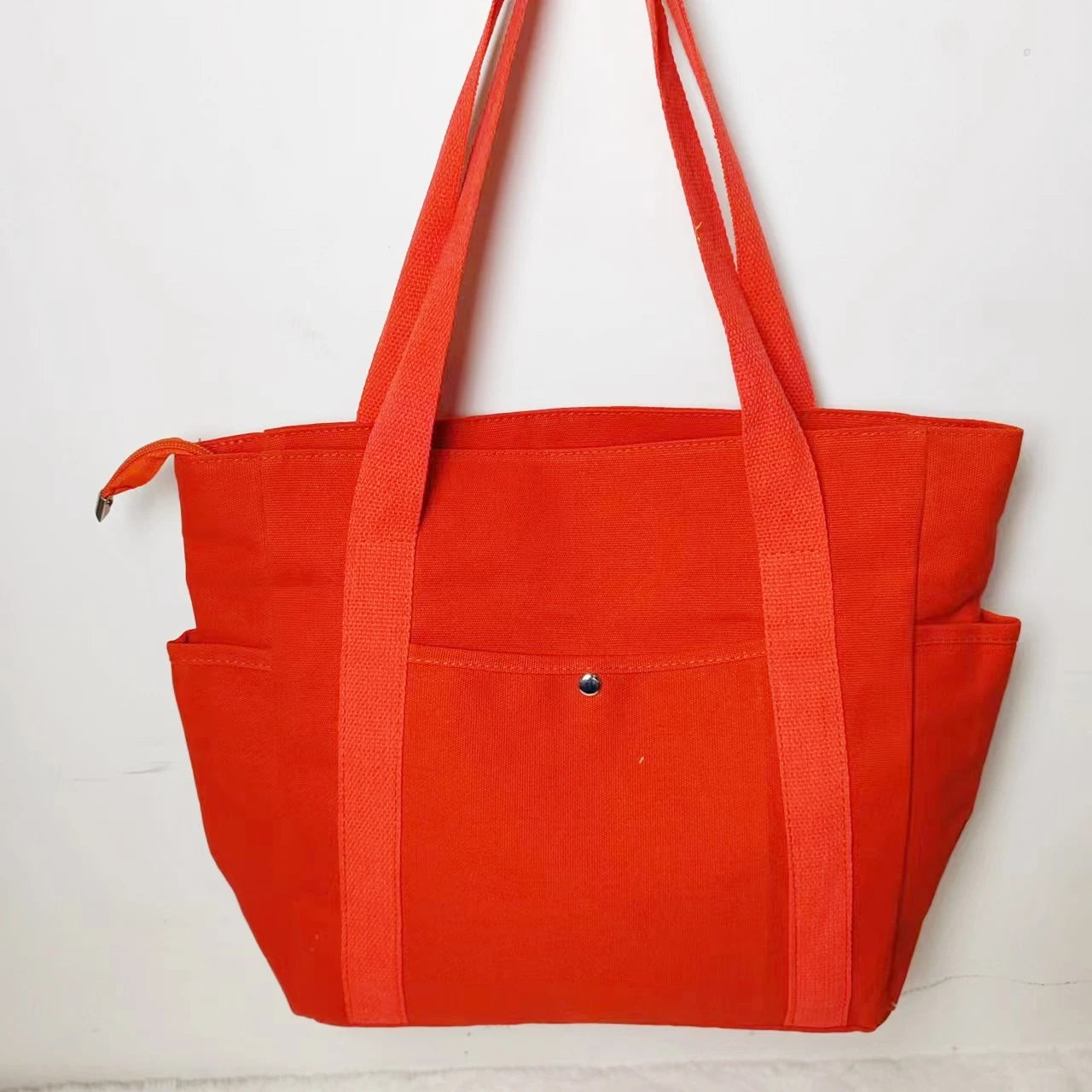 One shoulder canvas handbag