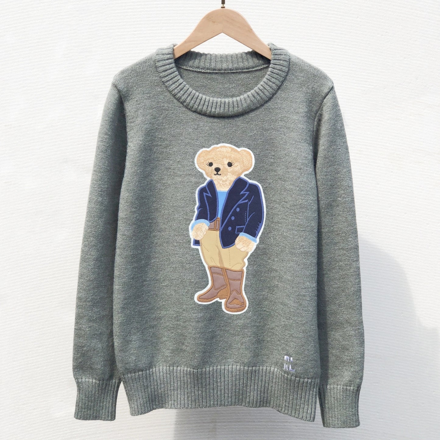Knitted pullover sweater design for women! Casual outdoor blouse