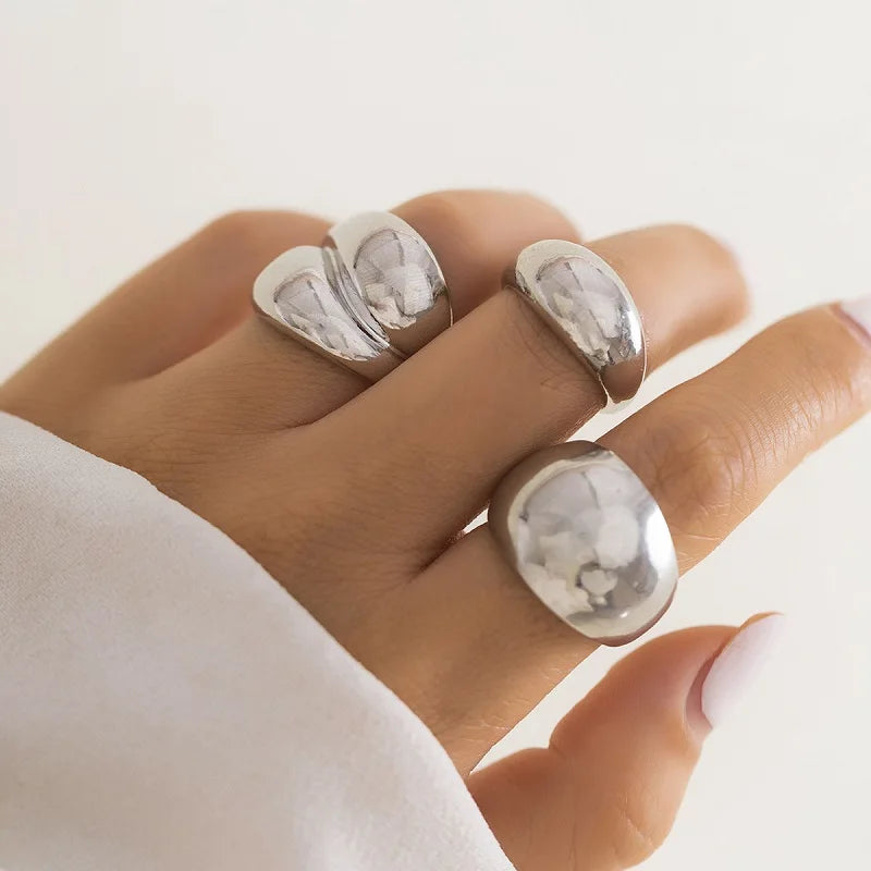 Geometric Ring Set