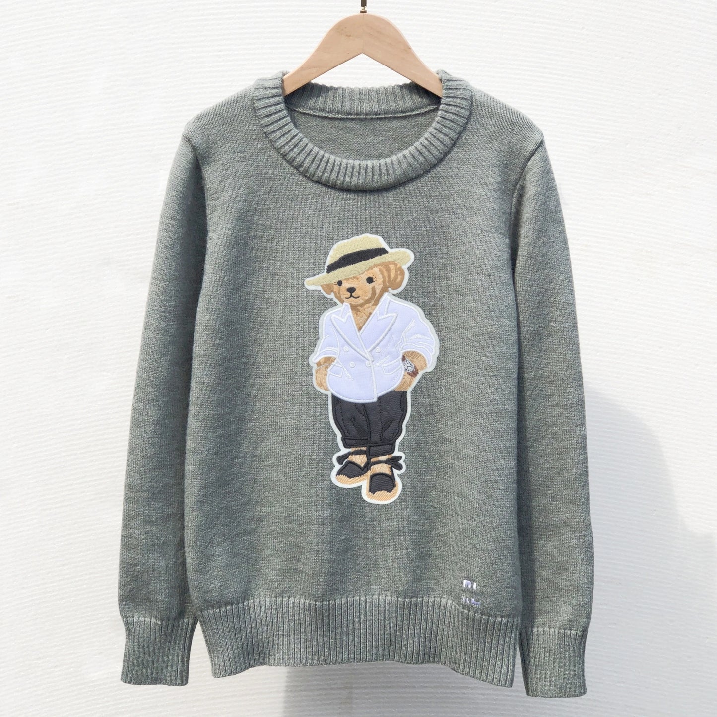 Knitted pullover sweater design for women! Casual outdoor blouse