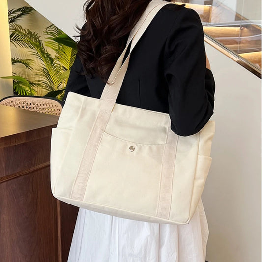 One shoulder canvas handbag