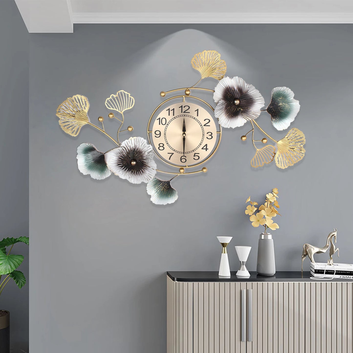 Wall clock with distinctive decoration