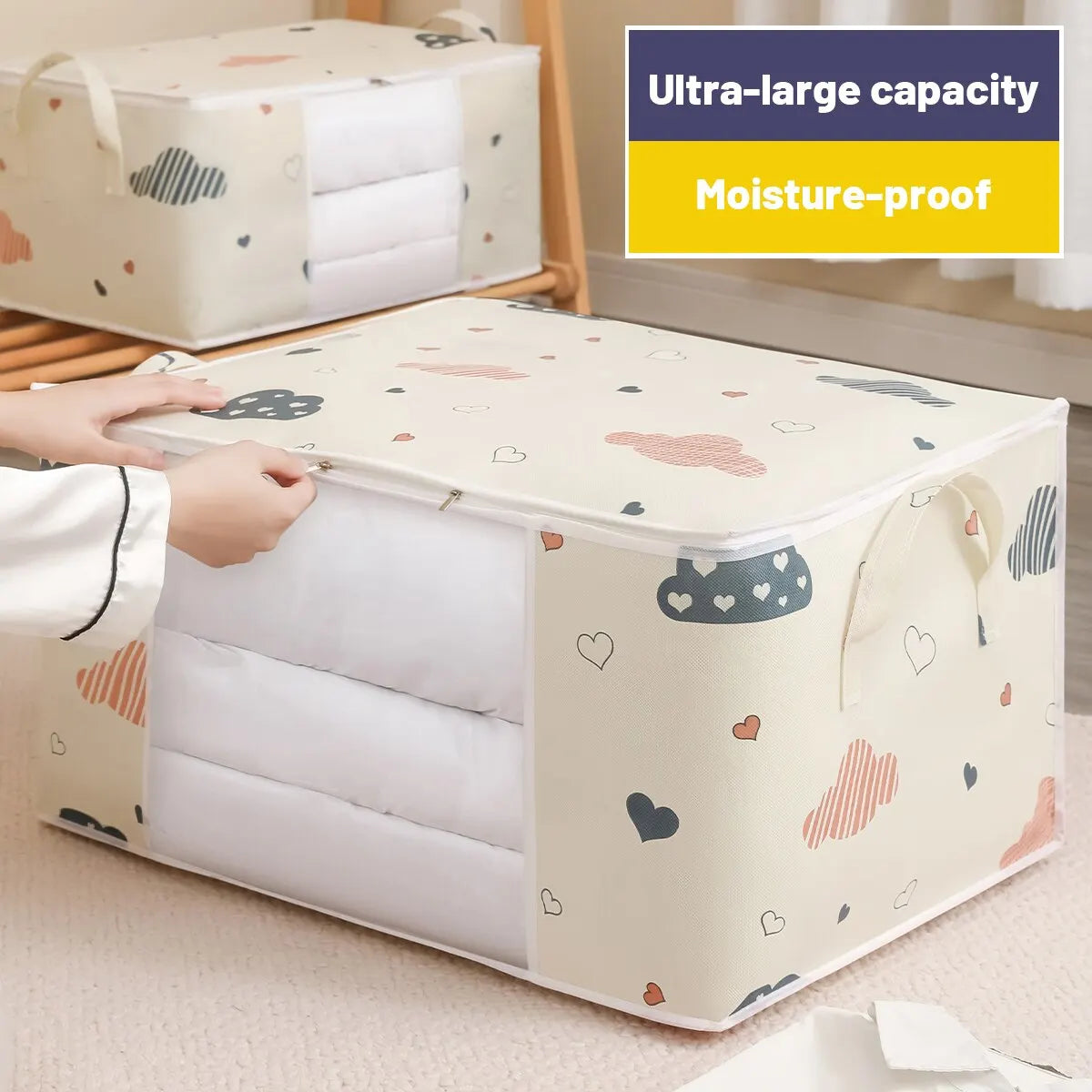 Large bag for organizing clothes